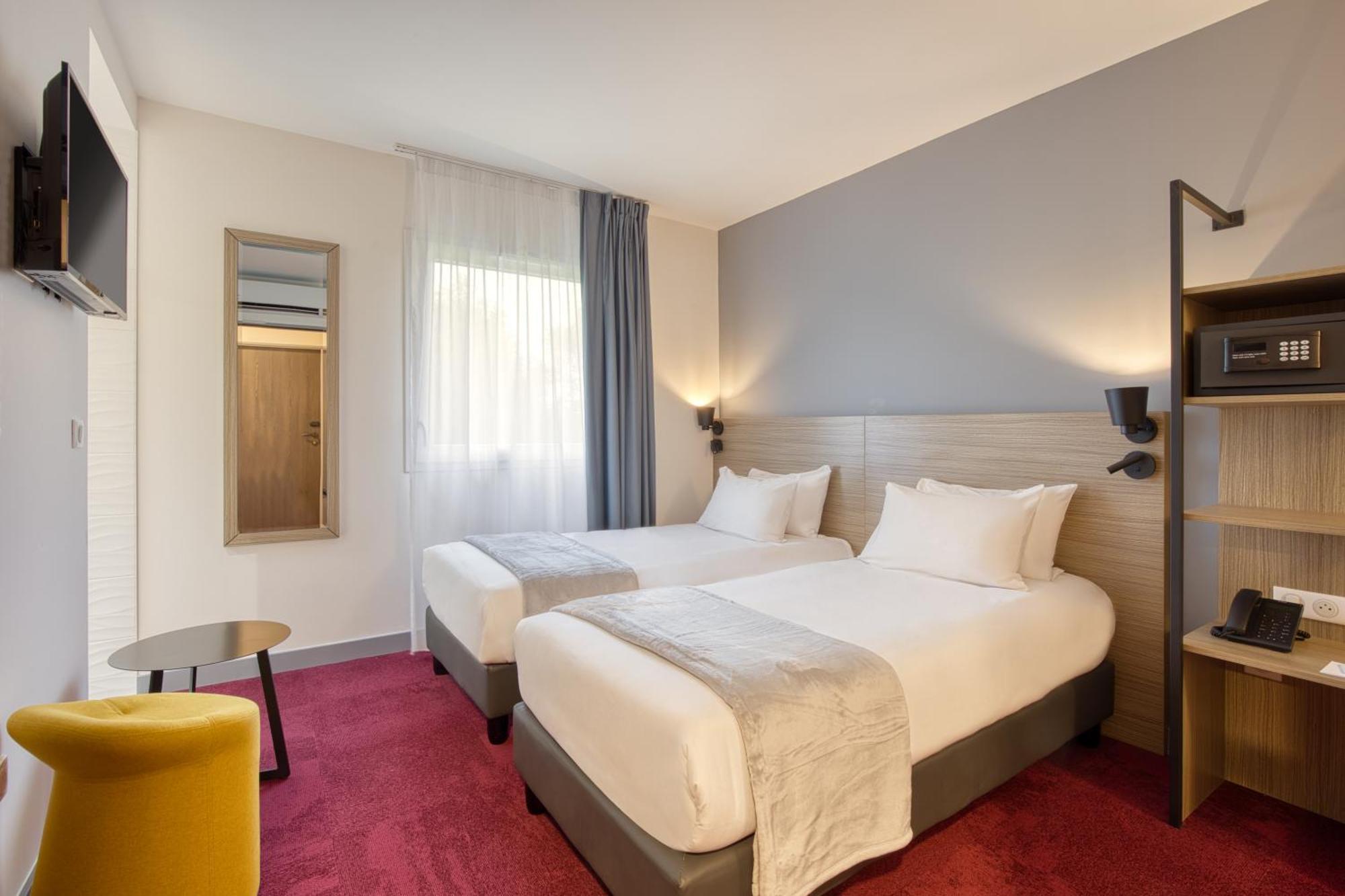 Sure By Western Les Portes De Hotel Montauban