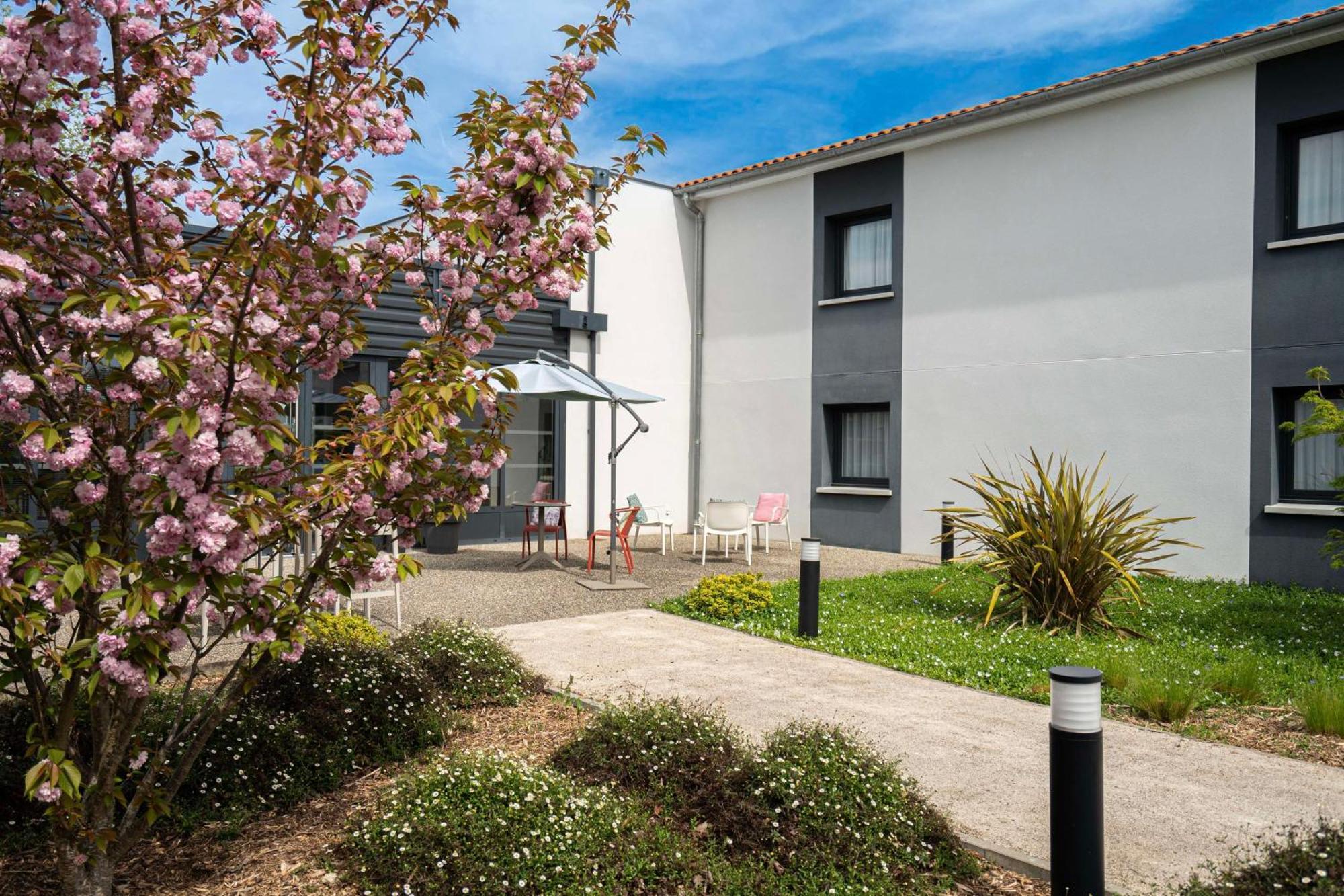 Sure By Western Les Portes De 3* Montauban